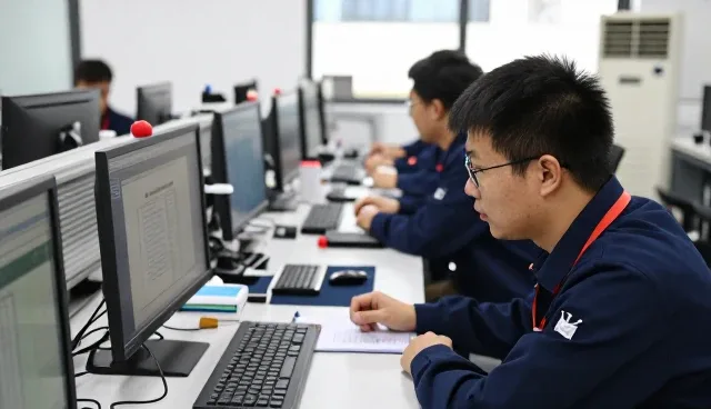 北京春秋伟业科技有限公司布局应用开发资讯领域,提升技术支持价值